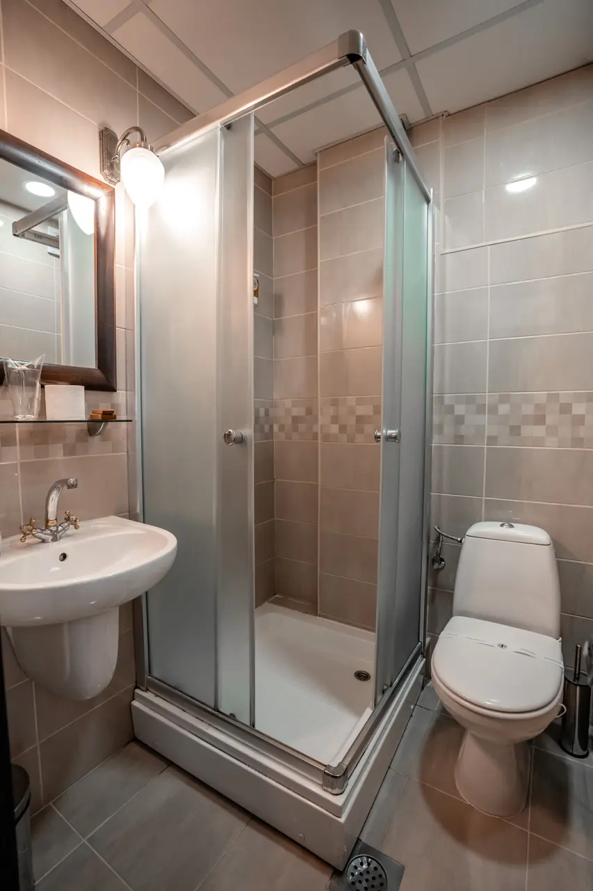 Bathroom wide, portrait